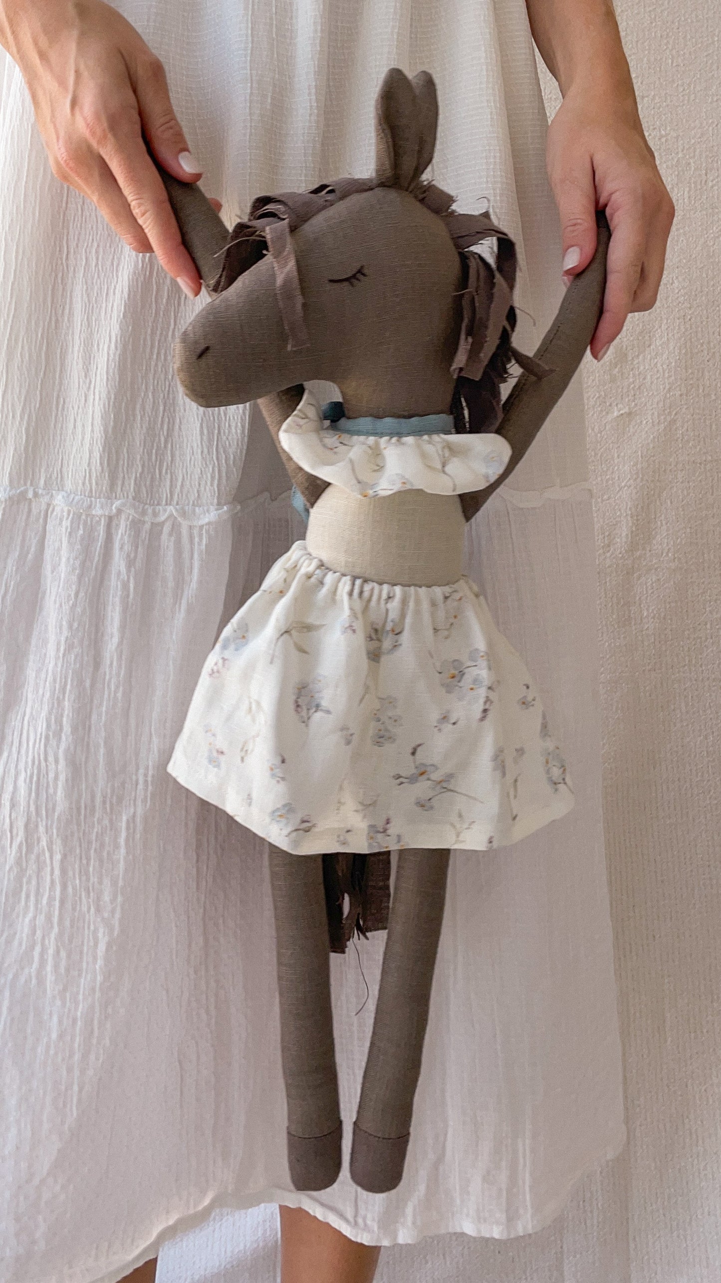 Misty Horse Doll- Cream