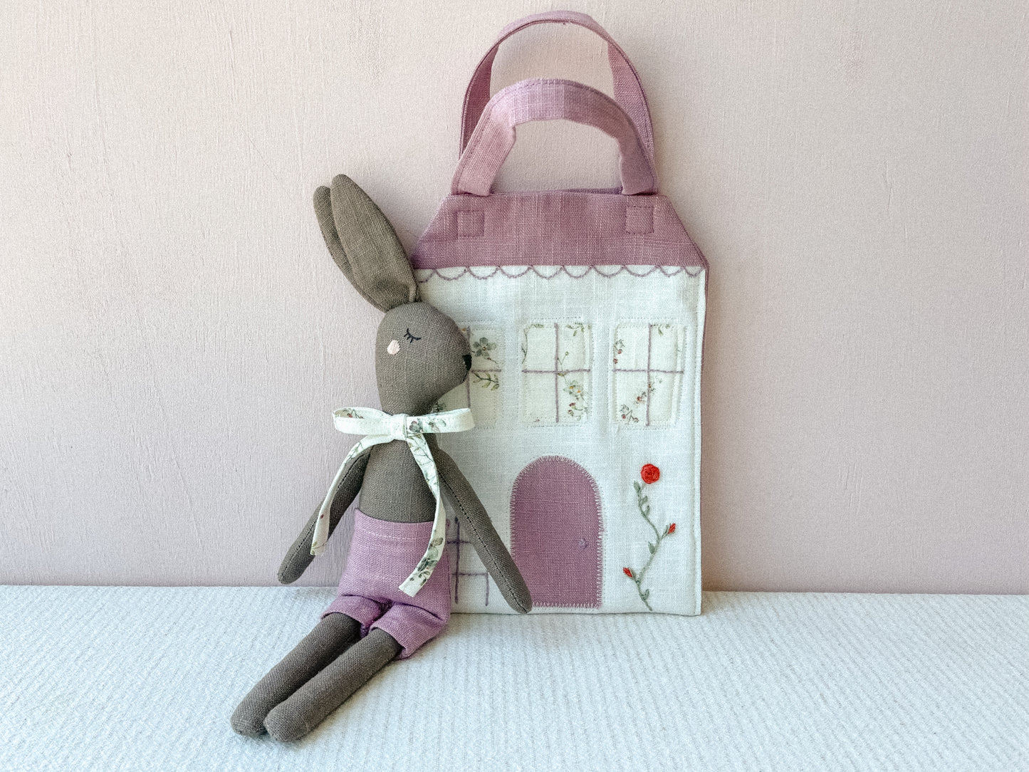Lily bunny doll & house bag
