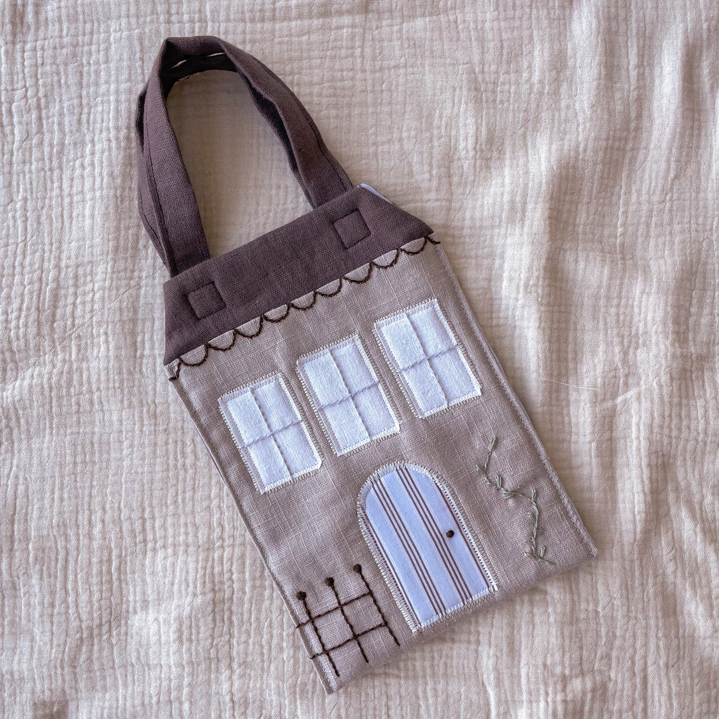 Henry bunny doll & house bag