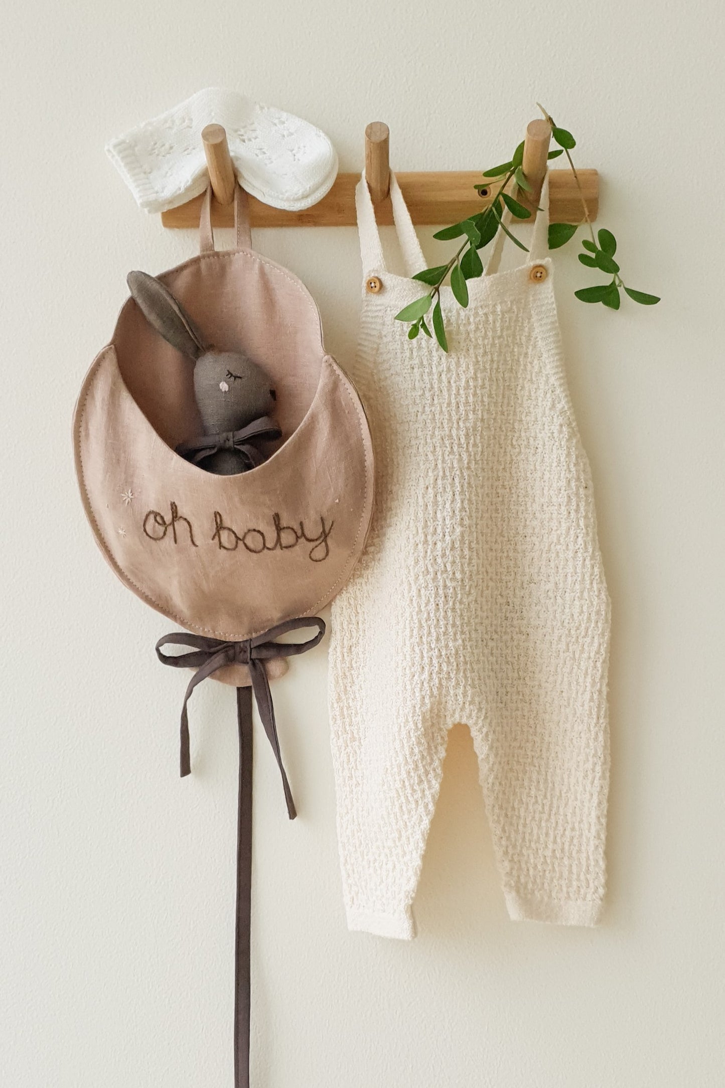 Hazel bunny doll with & balloon pocket- beige